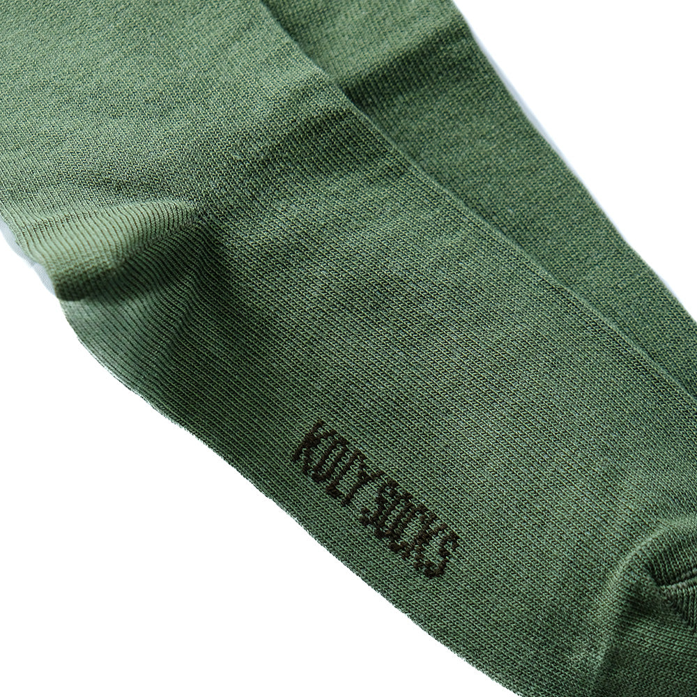 Jednobojne maslinaste čarape deca