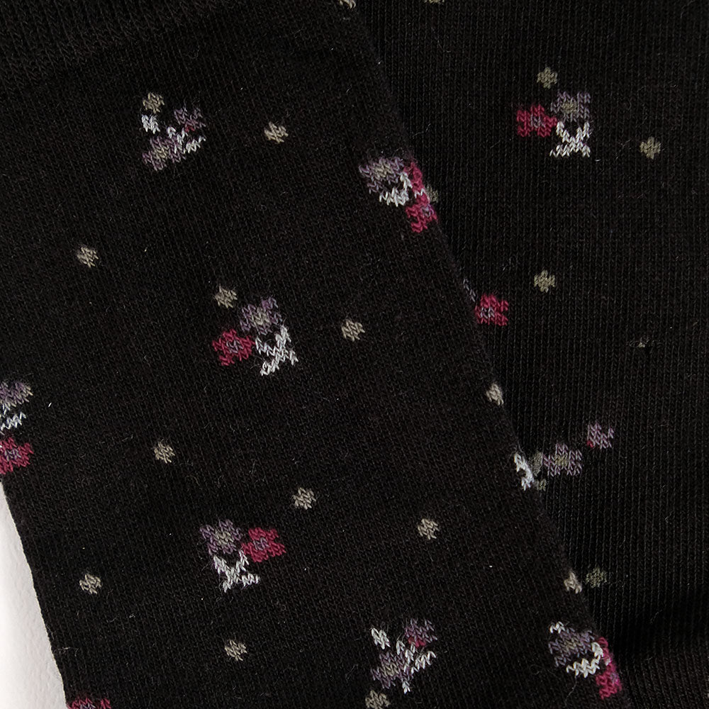 Čarape sa cvetnim detaljima